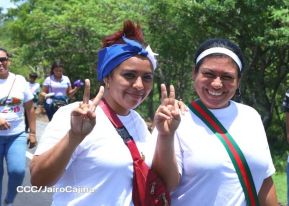 Caminata rumbo a la Hacienda San Jacinto para celebrar las batallas por la soberanía e independencia