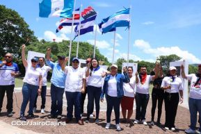 Caminata rumbo a la Hacienda San Jacinto para celebrar las batallas por la soberanía e independencia