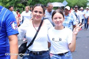 Caminata rumbo a la Hacienda San Jacinto para celebrar las batallas por la soberanía e independencia