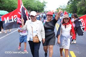 Caminata rumbo a la Hacienda San Jacinto para celebrar las batallas por la soberanía e independencia