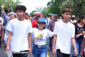 Caminata rumbo a la Hacienda San Jacinto para celebrar las batallas por la soberanía e independencia