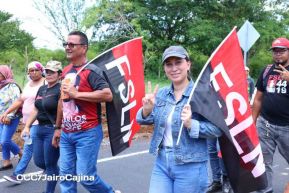 Caminata rumbo a la Hacienda San Jacinto para celebrar las batallas por la soberanía e independencia