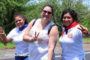 Caminata rumbo a la Hacienda San Jacinto para celebrar las batallas por la soberanía e independencia