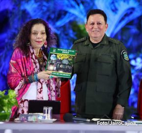 Acto del 44 Aniversario del Ejército de Nicaragua
