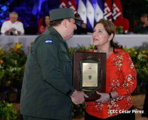 Acto del 44 Aniversario del Ejército de Nicaragua