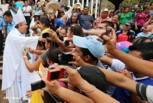 Juramentan a miembros de los Consejos Regionales de la Costa Caribe