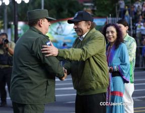 Desfile “Pueblo Ejército” en honor a los 44 años de su fundación del Ejército de Nicaragua
