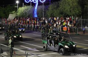 Desfile “Pueblo Ejército” en honor a los 44 años de su fundación del Ejército de Nicaragua