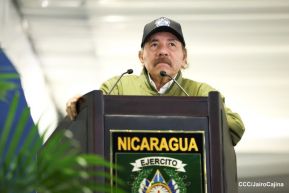 Desfile “Pueblo Ejército” en honor a los 44 años de su fundación del Ejército de Nicaragua