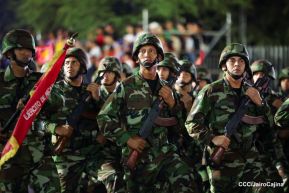 Desfile “Pueblo Ejército” en honor a los 44 años de su fundación del Ejército de Nicaragua