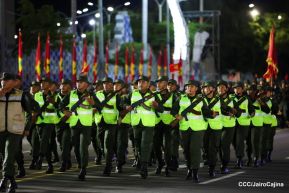 Desfile “Pueblo Ejército” en honor a los 44 años de su fundación del Ejército de Nicaragua