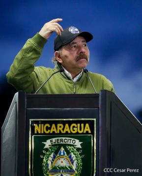 Desfile “Pueblo Ejército” en honor a los 44 años de su fundación del Ejército de Nicaragua