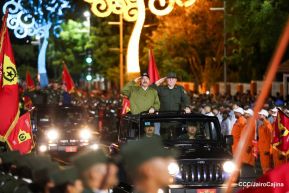 Desfile “Pueblo Ejército” en honor a los 44 años de su fundación del Ejército de Nicaragua