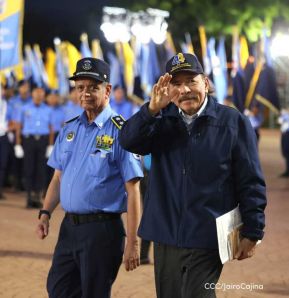 44 aniversario de fundación de la Policía Nacional