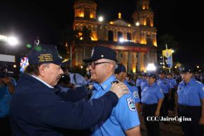 44 aniversario de fundación de la Policía Nacional