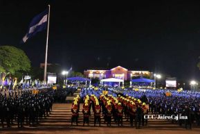 44 aniversario de fundación de la Policía Nacional