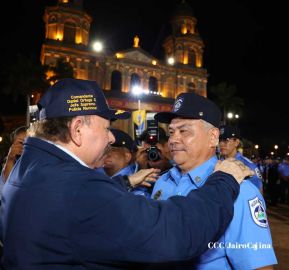 44 aniversario de fundación de la Policía Nacional