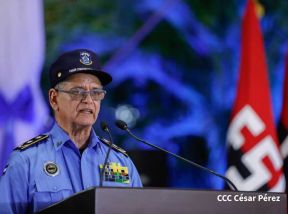 44 aniversario de fundación de la Policía Nacional