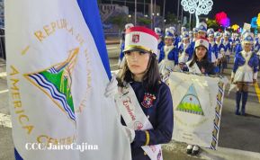 Desfile Escolar 2023 desde la Avenida de Bolívar a Chávez