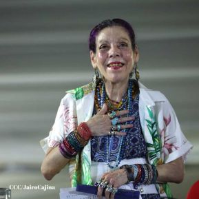 Desfile Escolar 2023 desde la Avenida de Bolívar a Chávez