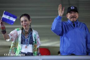 Desfile Escolar 2023 desde la Avenida de Bolívar a Chávez