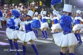 Desfile Escolar 2023 desde la Avenida de Bolívar a Chávez