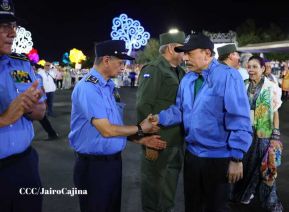 Desfile Escolar 2023 desde la Avenida de Bolívar a Chávez