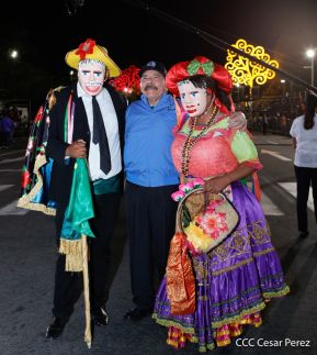 Desfile Escolar 2023 desde la Avenida de Bolívar a Chávez