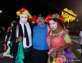Desfile Escolar 2023 desde la Avenida de Bolívar a Chávez