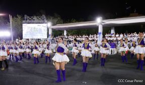 Desfile Escolar 2023 desde la Avenida de Bolívar a Chávez