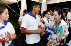 Desfile Escolar 2023 desde la Avenida de Bolívar a Chávez