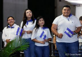 Desfile Escolar 2023 desde la Avenida de Bolívar a Chávez