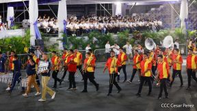 Desfile Escolar 2023 desde la Avenida de Bolívar a Chávez