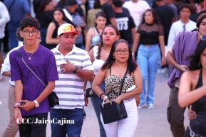 Concierto de Mora en el Polideportivo Alexis Argüello de Managua, Nicaragua