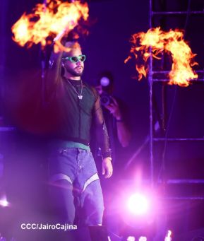 Concierto de Mora en el Polideportivo Alexis Argüello de Managua, Nicaragua