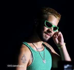 Concierto de Mora en el Polideportivo Alexis Argüello de Managua, Nicaragua