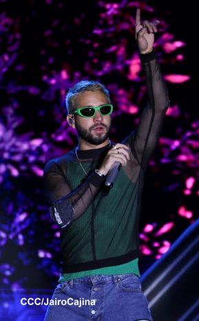 Concierto de Mora en el Polideportivo Alexis Argüello de Managua, Nicaragua