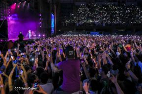 Concierto de Mora en el Polideportivo Alexis Argüello de Managua, Nicaragua