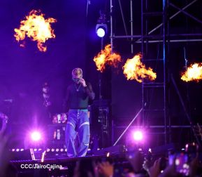Concierto de Mora en el Polideportivo Alexis Argüello de Managua, Nicaragua