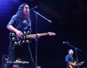 Concierto de Rata Blanca en Managua