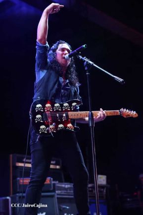 Concierto de Rata Blanca en Managua