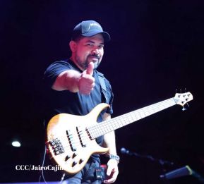 Concierto de Rata Blanca en Managua