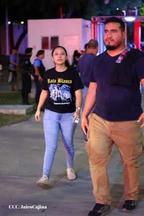 Concierto de Rata Blanca en Managua