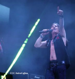 Concierto de Rata Blanca en Managua