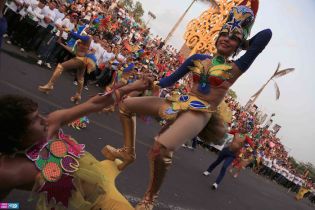 Espectacular XIII edición del Carnaval Alegría por la Vida