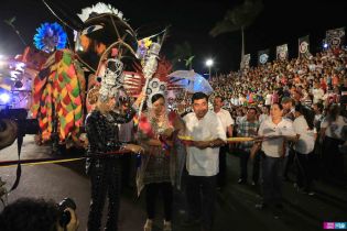 Espectacular XIII edición del Carnaval Alegría por la Vida