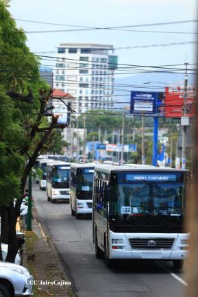 Nicaragua recibe buses procedentes de la República Popular China