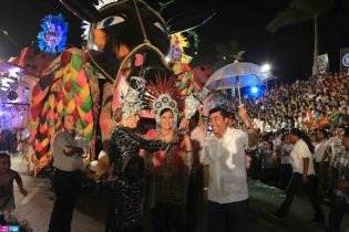 Espectacular XIII edición del Carnaval Alegría por la Vida