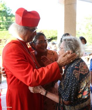 Cardenal Brenes: Virgen de Fatima, es un ejemplo de Humildad y Sencillez