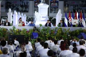 Entrega de 250 buses provenientes de China a transportistas de Managua y Ciudad Sandino